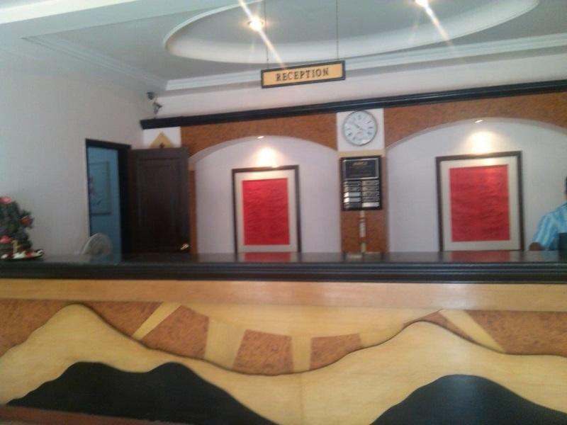 Hotel Walnut Grove Мусори Екстериор снимка