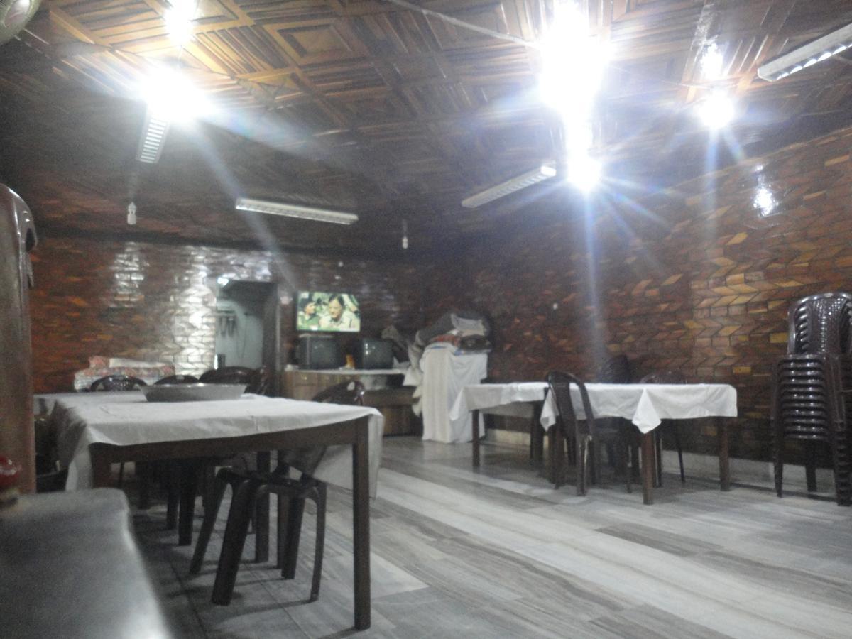 Hotel Walnut Grove Мусори Екстериор снимка